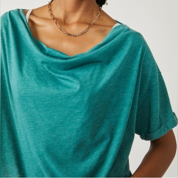 Free People Just Chill Slouchy Tee in Cypress Green in Small - Picture 4 of 12